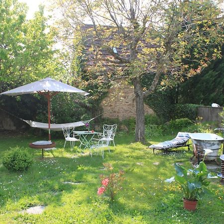 Bed and Breakfast L'Escale Du Banquet Mhère Esterno foto