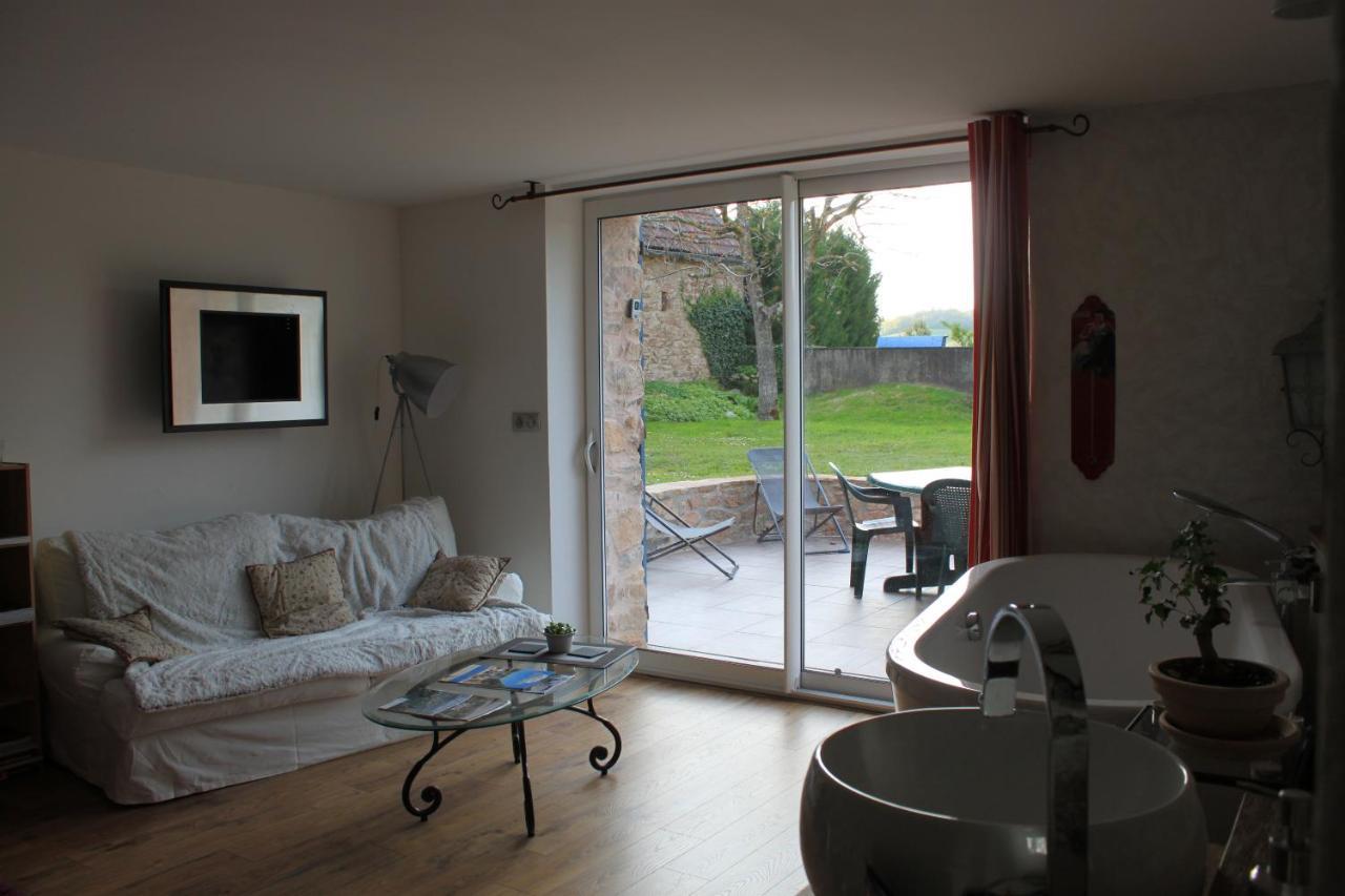 Bed and Breakfast L'Escale Du Banquet Mhère Esterno foto